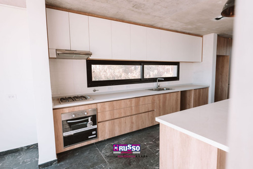 Venta Casa Barrio Cruz Del Sur San Vicente 4 Ambientes