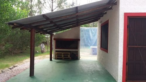 Imagen 4 de 13 de Cabaña Con Parillero Techado En La Esmerlda