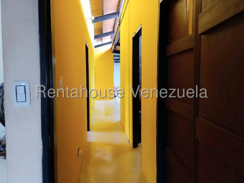 Dennymar, Vende Casa Con Fines Comerciales, Por Contar Con Locales Que Pueden Ser Ambientados De Acuerdo A La Necesidad Del Cliente Y Rentabilizar Tu Inversión, Ubicada En Av El Placer. B5ac855