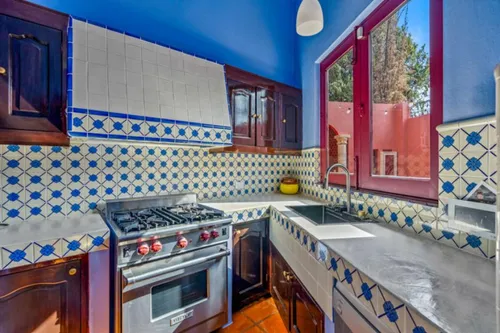 Casa Colorida
