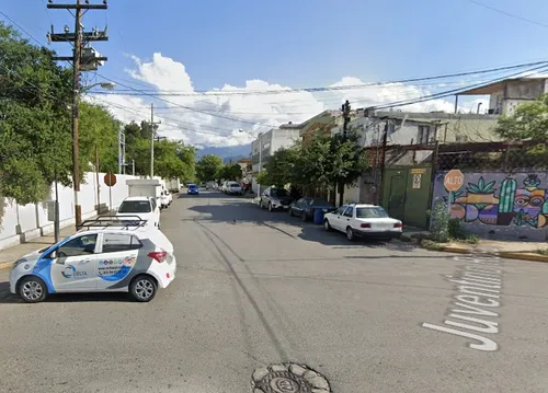 Sk01- Casa En Remate Bancario En C. Aquiles Serdan, Buenos Aires, Monterrey, Nl. (65% Debajo De Su Valor Comercial, Solo Recursos Propios)