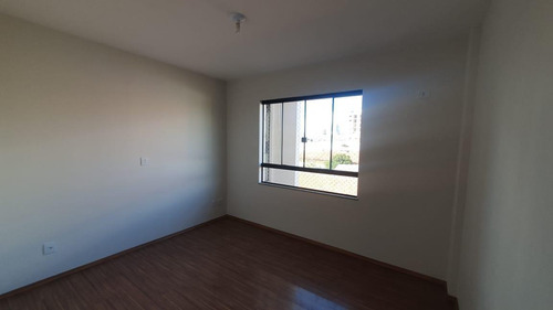 Apartamento Para Venda Em Guarapuava, Santa Cruz, 3 Dormitórios, 1 Suíte, 2 Banheiros, 2 Vagas - _2-1126516