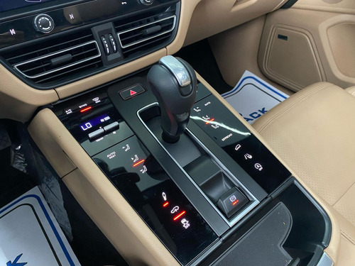 Porsche Macan 2.0 Turbo