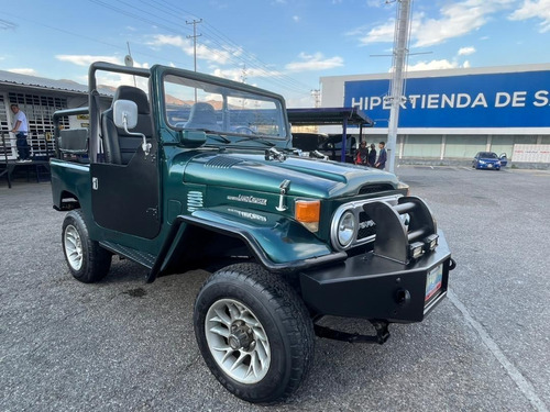 Imagen 3 de 17 de Toyota Machito Land Cruiser
