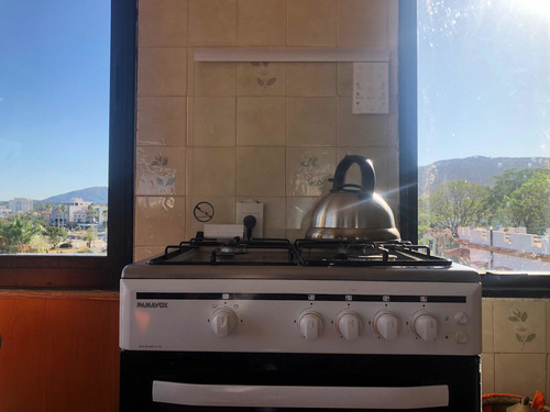 Imagen 11 de 15 de Hermosa Casa Con Barbacoa, Vista Al Mar A Una Cuadra Del Centro