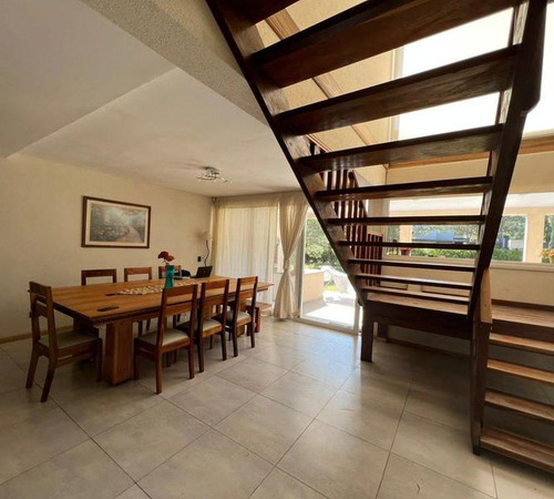 Casa De 4 Dormitorios C/ Piscina La Herradura