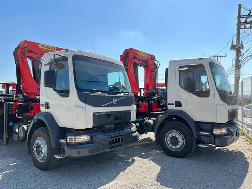 Imagem 3 de 15 de Caminhao Traçado Munck Vm270 Madal Palfinger 45t Kit Vale