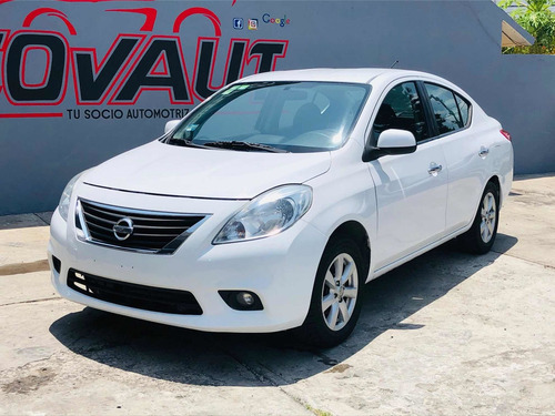 Imagen 4 de 12 de Nissan Versa 2012 1.6 Advance 5vel Mt