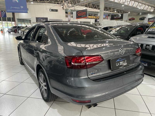 Imagem 6 de 10 de Volkswagen Jetta Cl Af 2018