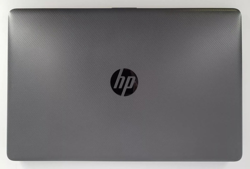 Laptop Hp 250 G7 8gb Ram Ssd 240gb 15.6 Intel I3 7ma Generac (Reacondicionado)