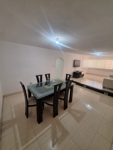 Apartamento En Venta Zona Norte