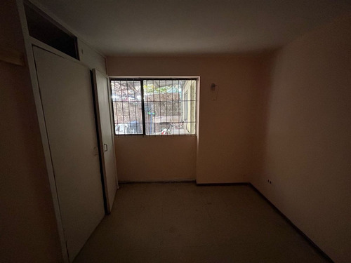 Departamento En Venta De 3 Dorm. En Peñalolén