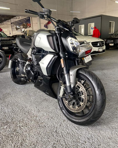 Imagen 5 de 10 de Ducati 2019