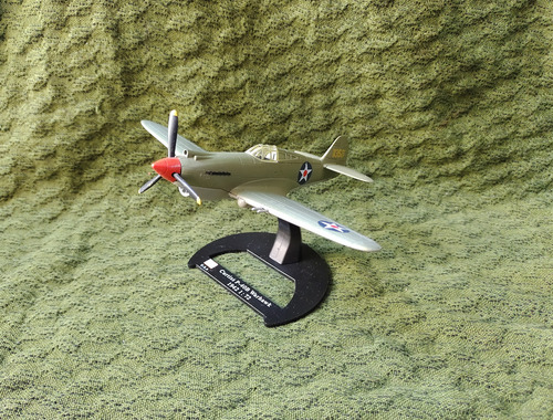 Avión Diecast Curtiss P-40b Warhawk 1942 1:72 Verde (Usado)