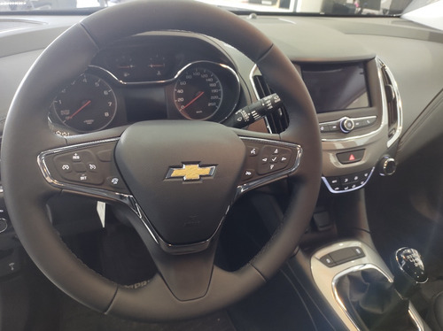 Imagen 7 de 11 de Chevrolet Cruze 5 1.4 Lt Mt 5p