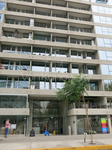 Imagen 26 de 28 de Oficina En Venta En Excelente Ubicación, Metro Manuel Montt.