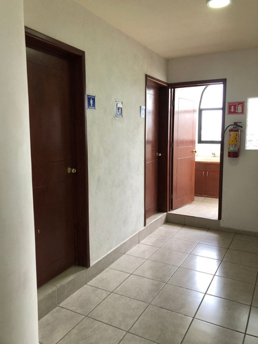 Imagen 2 de 10 de Renta De Oficinas, Locales Y Bodegas En Coacalco Oferta