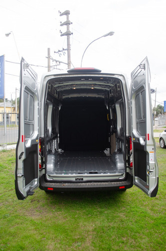 Ford Transit 2.2 Furgon Mediano 350m