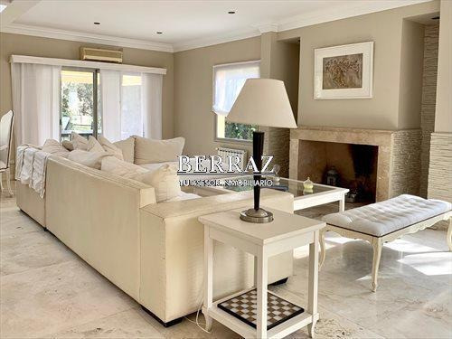Imagen 3 de 12 de Casa Venta Ayres De Pilar - Pilar