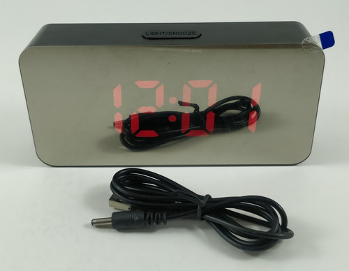 Reloj Despertador Led Espejado Moderno Usb Cargador Incluido