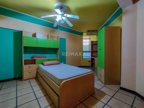 Imagen 10 de 12 de Town House Amoblado En Venta En El Bosque Cd 162500 Liliana Martinez 04140357885