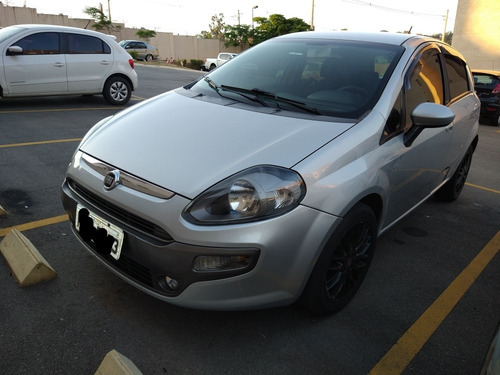 Fiat Punto 2013 1.6 16v Essence Flex Dualogic 5p