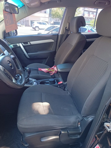 Imagen 10 de 14 de Chevrolet Captiva Ls 2.4 M/t 2016