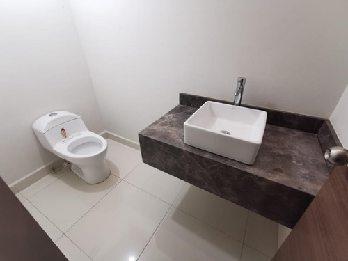 Imagen 4 de 12 de Casa Sola En Venta Las Lomas