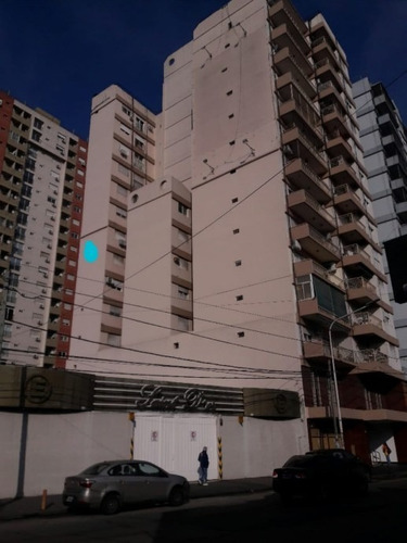 Imagen 2 de 14 de Departamento De 2 Ambientes En Venta - Ramos Mejia Norte