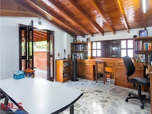 Casa Tranquila En Excelente Sector.(mls#235167)
