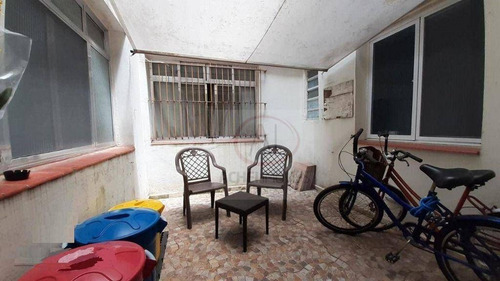 Imagem 8 de 14 de Apartamento Com 2 Dormitórios, Reformado, 1º Andar, Com Quintal, À Venda, 70 M² Por R$ 285.000 - Ponta Da Praia - Santos/sp - Ap10778