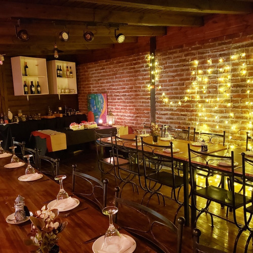 Excelente Restaurant Totalmente Equipado.