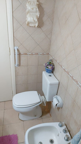 Imagen 9 de 16 de Departamento De 4 Ambientes Con Terraza Y Balcón A La Calle. Mejor Ubicación