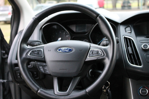 Ford Focus Iii Se Plus 5p Mt