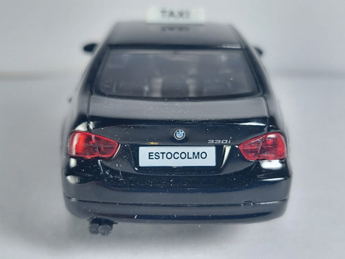 Bmw 330i Taxi Stockholm, Escala 1/36, Welly