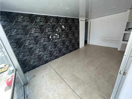 Bodega Tercer Piso En Arriendo San Diego