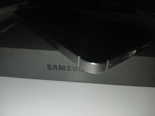 Celular Samsung Galaxy S25 Prácticamente Nuevo (2 Meses De Uso)