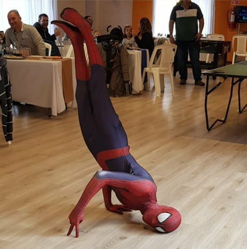Imagen 4 de 5 de Hombre Araña