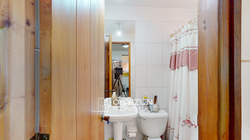 Casa Familiar De 5 Dormitorios Con Amplio Terreno De 746 M2