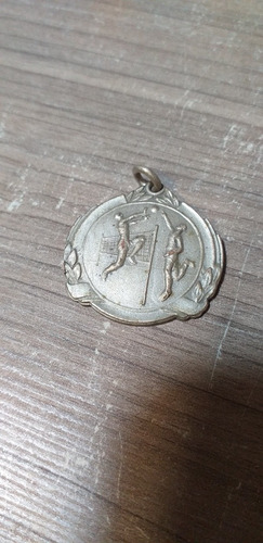Antigua Medalla De Voley Para Colección