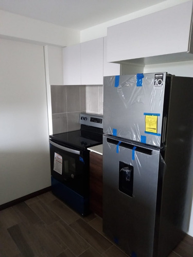 Imagen 5 de 7 de Rento Apto Z.5 Jardines De La Asunción Ref.5878 **2 Hab, 1 Baño, 47 Mts, 1 Parqueo, $600**