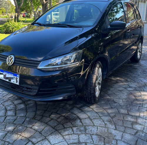 Volkswagen Suran 1.6 Comfortline 101cv