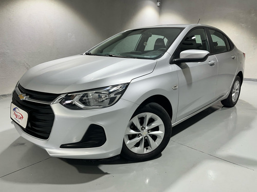 Chevrolet Onix plus 1.0 Lt 2 4P