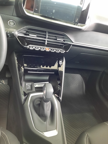 Imagen 16 de 24 de Nuevo Peugeot 208 1.6 Feline Tip. 2022 Luciano