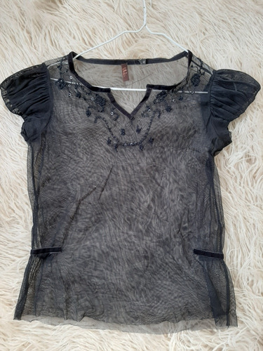 Blusa Tul Bordada Transparente.  Talle Small.