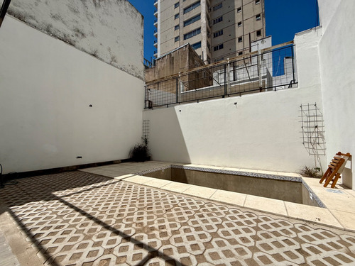 Casa En Venta, 3 Dormitorios, Zona Centro