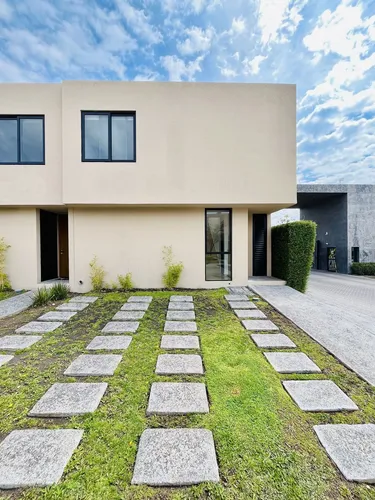 Casa Con Esplendido Jardin En Zakia