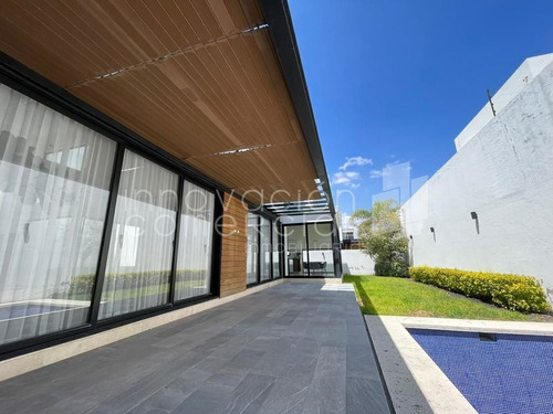 Casa En Venta En Pedregal De Vista Hermosa, Casa De Autor
