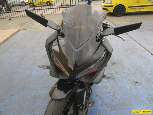 Moto Honda Cbr 650 R