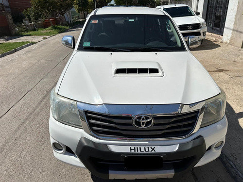 Toyota Hilux Pick-up 3.0 Cd Srv 171cv 4x4